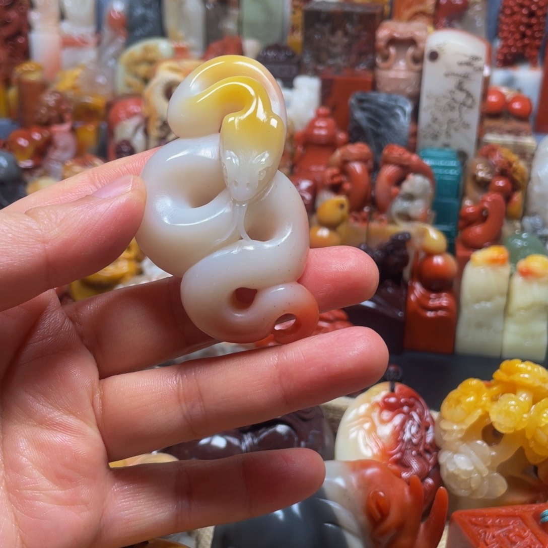 寿山石印石弱**千精美寿山