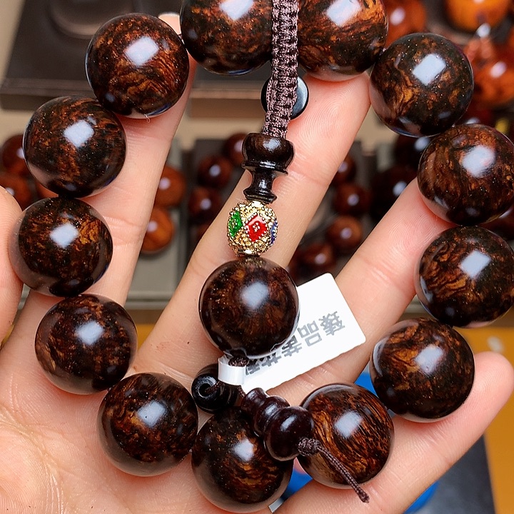 花梨木类手串/手链独****专老挝花梨风化里土埋料1.8