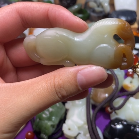 未镶嵌手镯和田玉（糖玉）(****怀