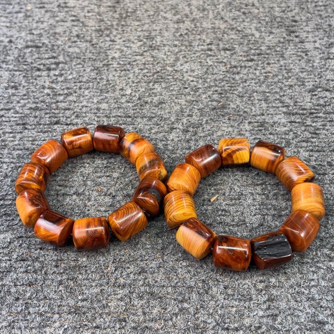 柏木（崖柏）雷痕，太行崖柏，2.0桶珠结香