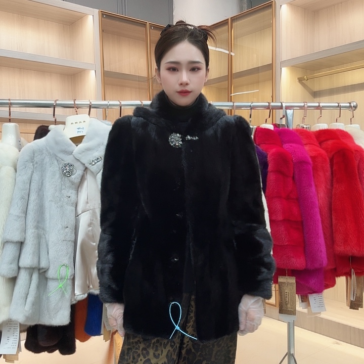 戴帽黑色中长yh0376