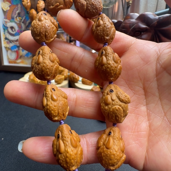 橄榄核手串/手链三足金蟾