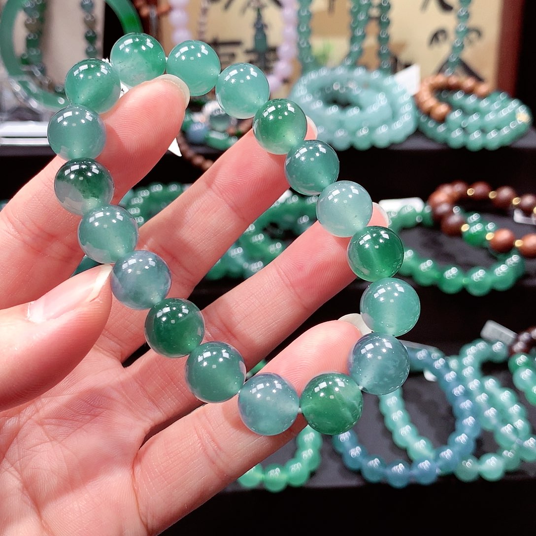 誰***丶翡翠未镶嵌手链卡12