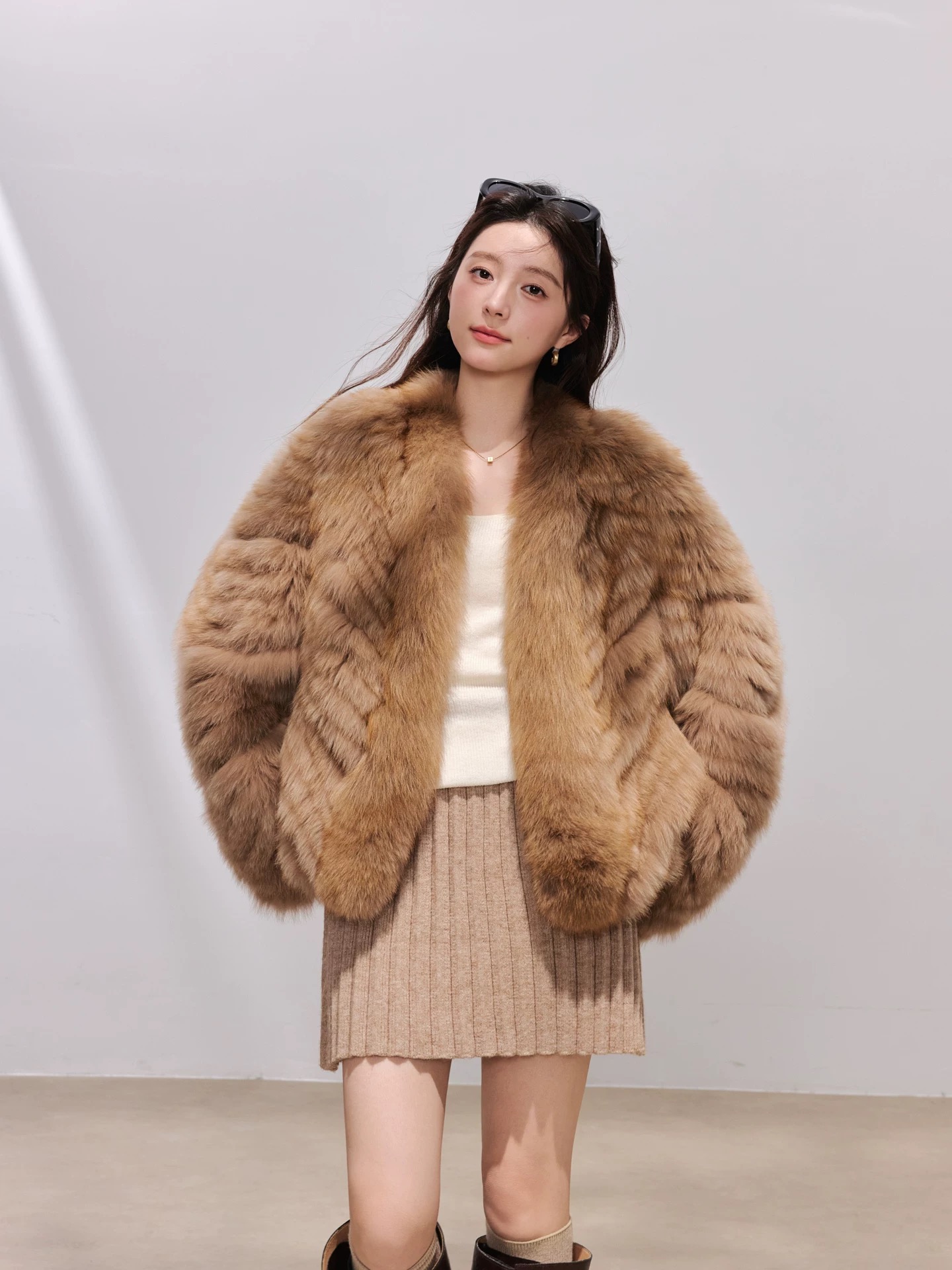 海宁皮草网红爆款 灵狐千金 狐狸毛皮草女外套喇叭袖