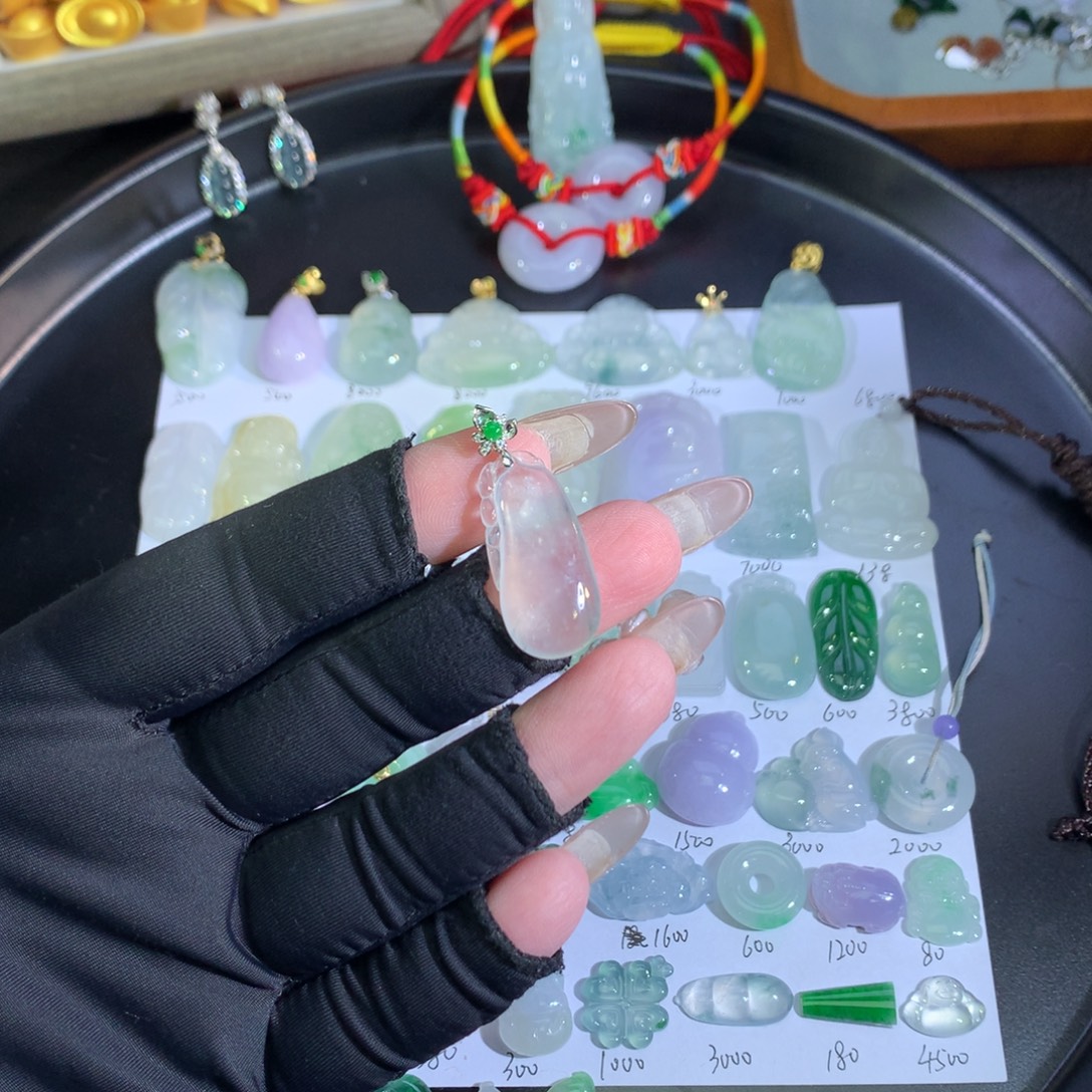 翡翠18K金镶嵌吊坠(不含链)福瓜