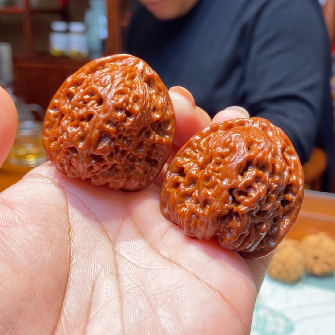 把件文玩核桃凉*尾核桃