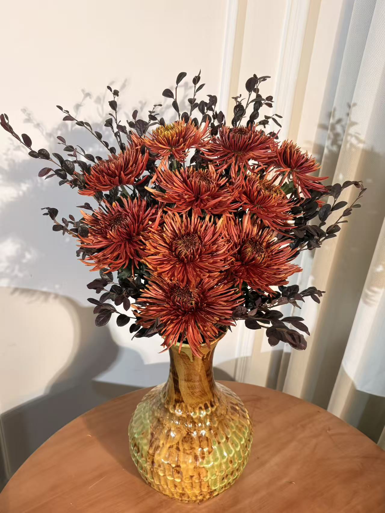 冬日烟花菊花束【10支烟花菊+红继木】
