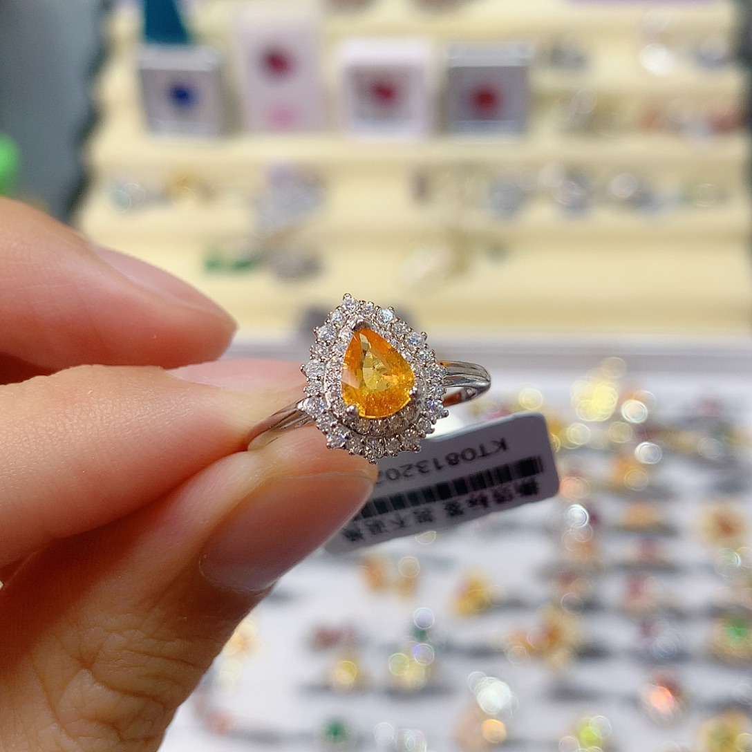 银S925镶嵌石榴石（芬达石）戒指