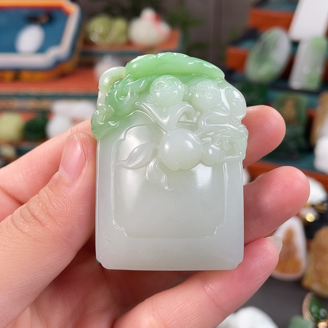 未镶嵌和田玉挂件