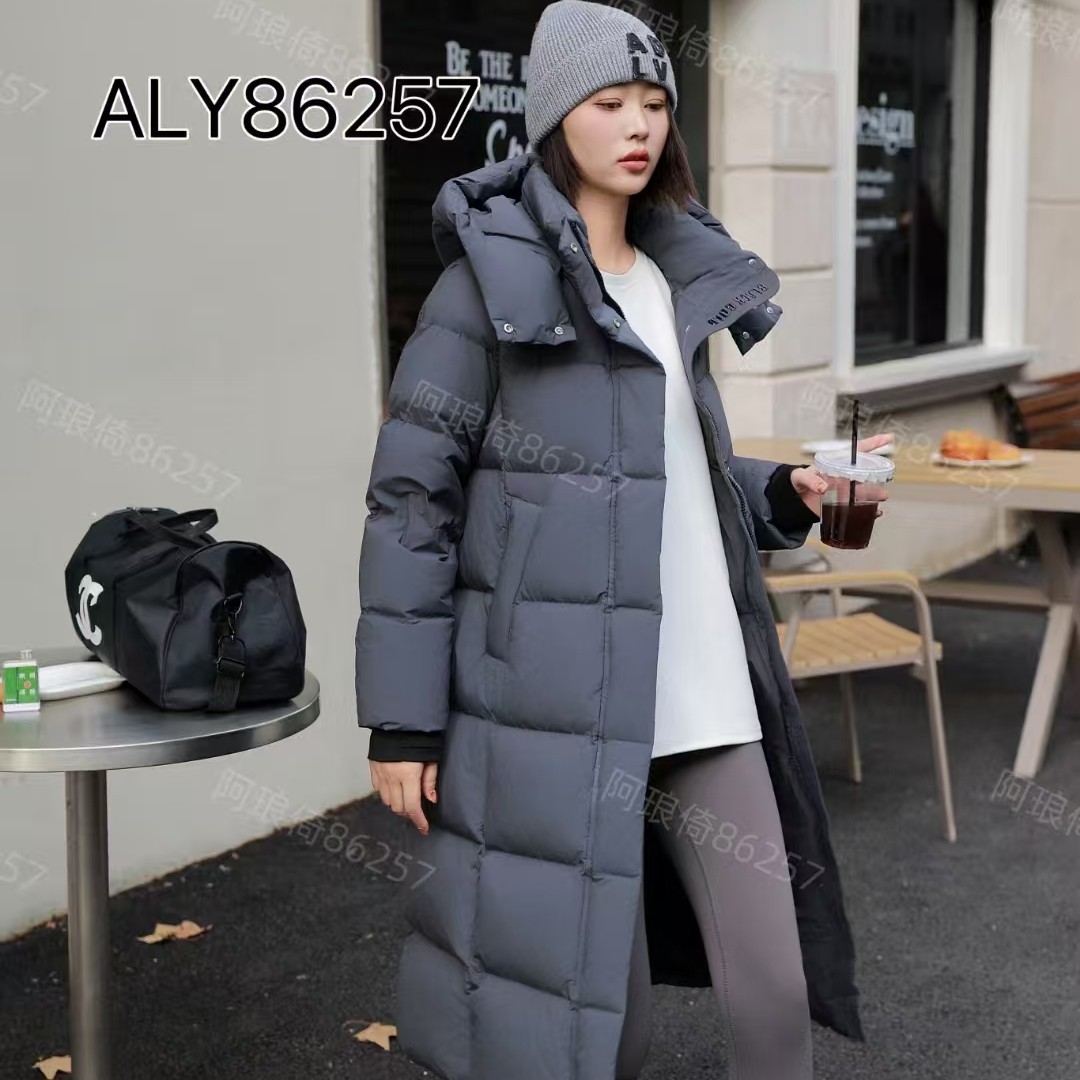 黑金石墨烯带暖包宽松连帽可脱卸鹅绒服