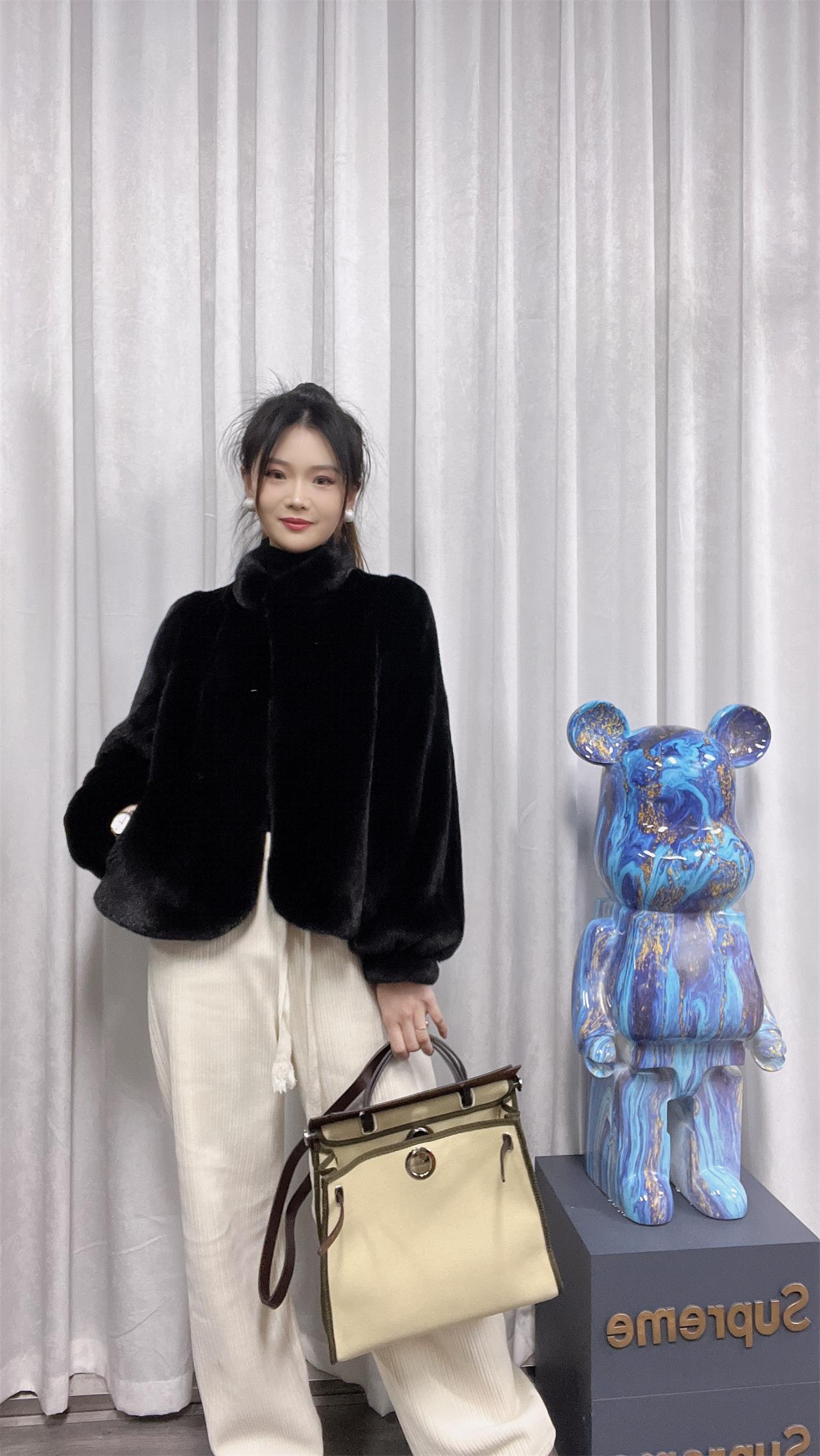 【漫余MANYU】复古五米黄本色宝嘉美黑短款立领天然水貂外套