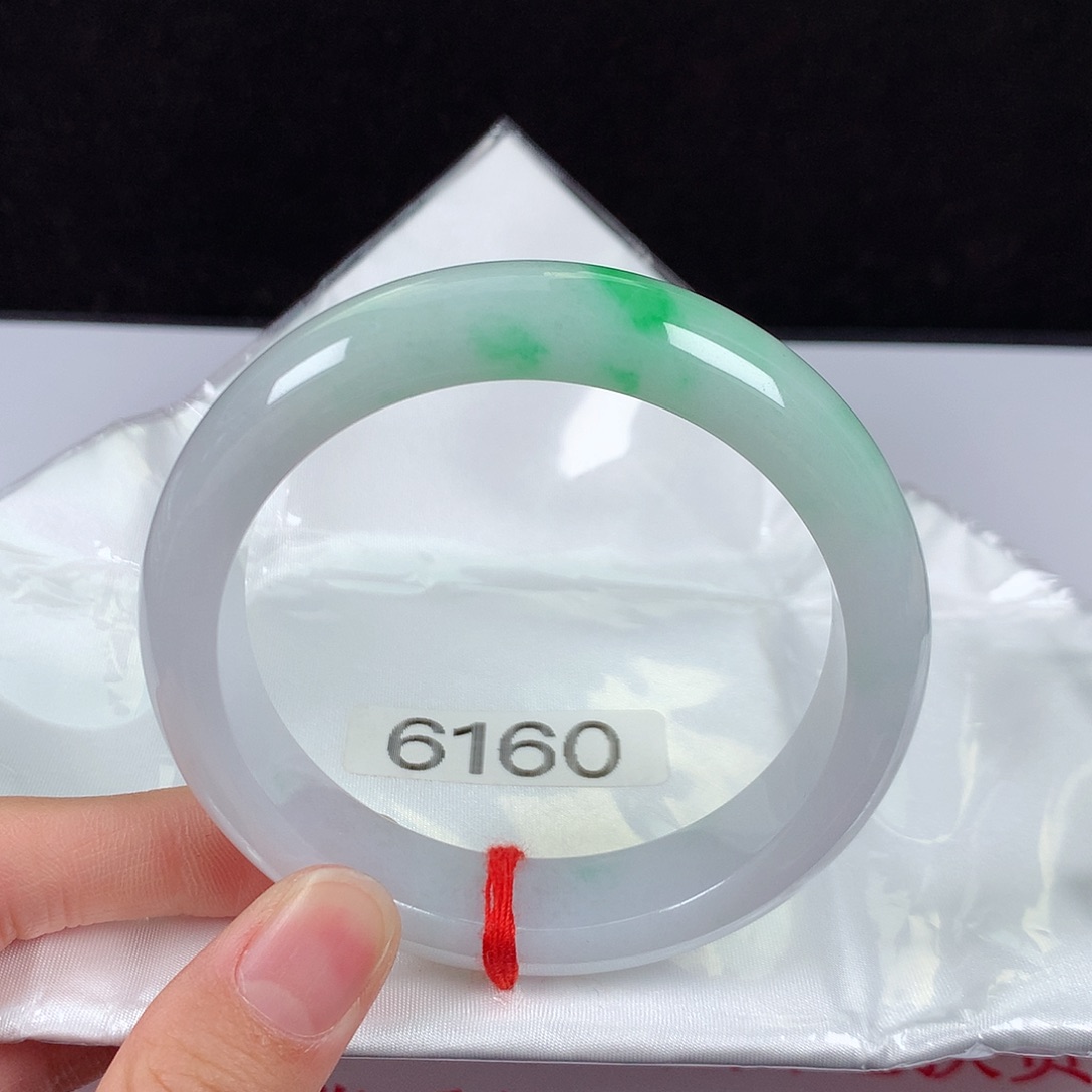 【闪购商品】翡翠手镯未镶嵌59圈口