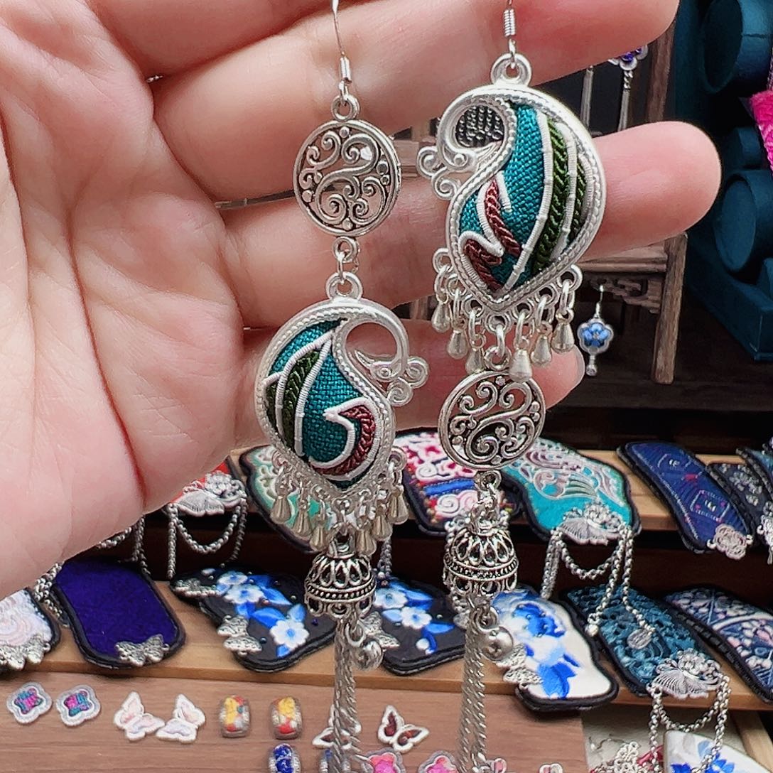 织绣手工刺绣工艺品