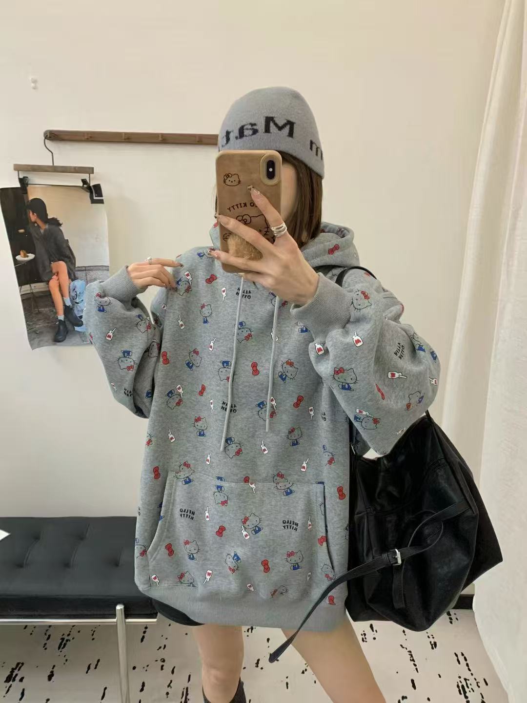 东大门卡通kt印花套头连帽卫衣宽松大版加绒可爱风