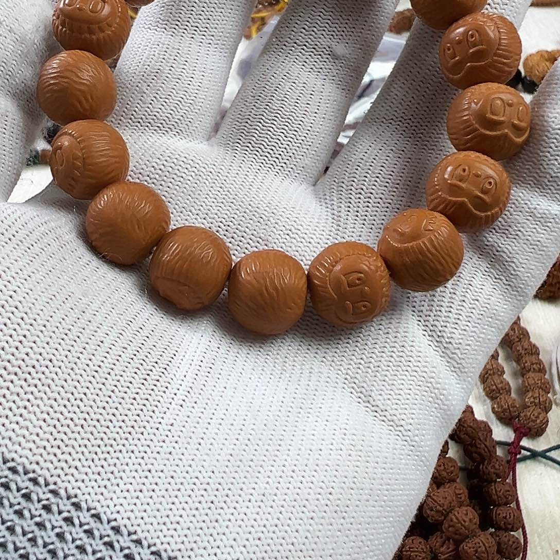 有***福手串金刚菩提猴头核桃雕刻手串