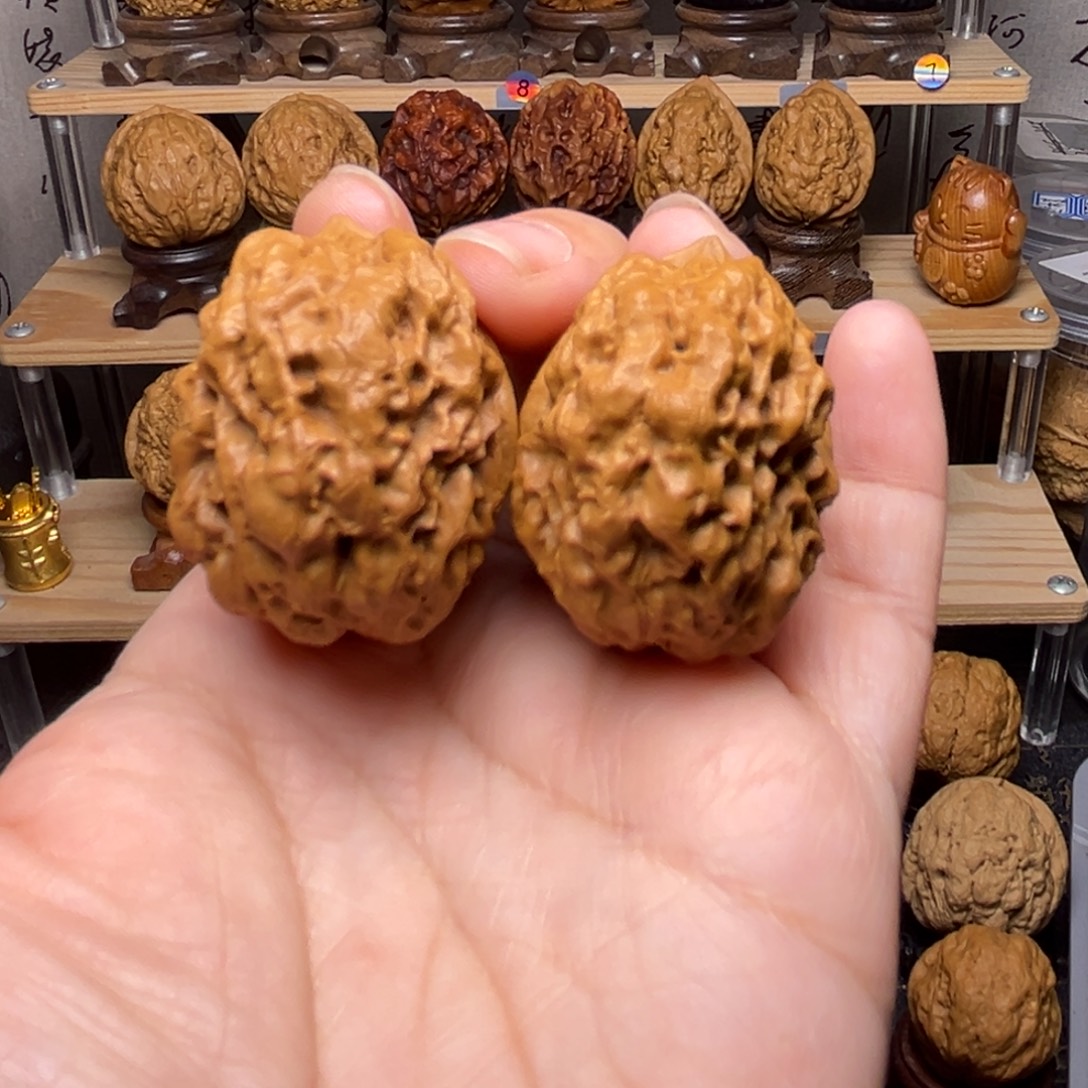 文玩核桃把件47w上古蛤蟆头43尺