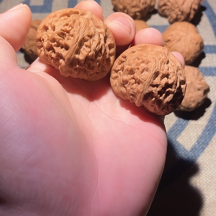 文玩核桃吊坠宫灯