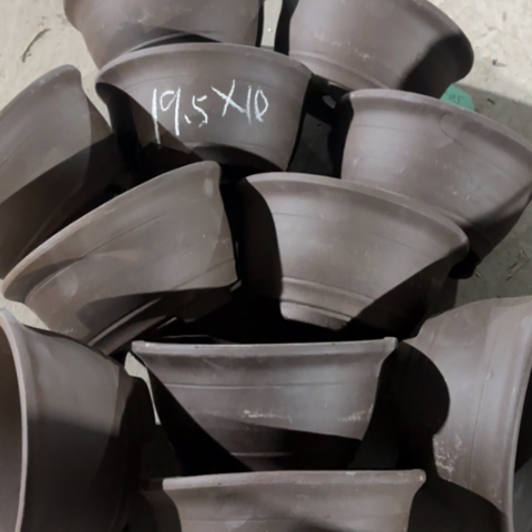 紫砂花盆   100-11。19.5-10