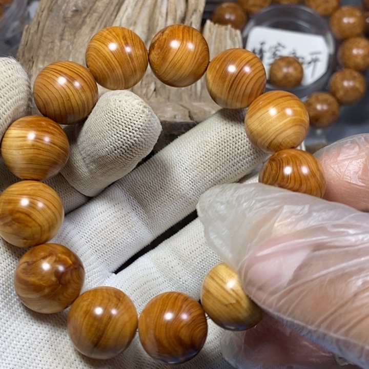 柏木手串/手链一**光瑕疵南太行陈化崖柏手串1.8