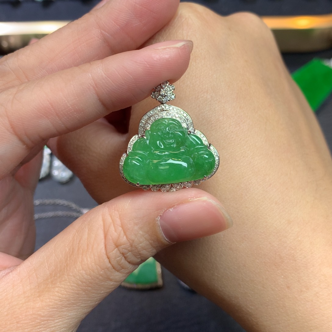 翡翠吊坠(不含链)18K金镶嵌皮*虾