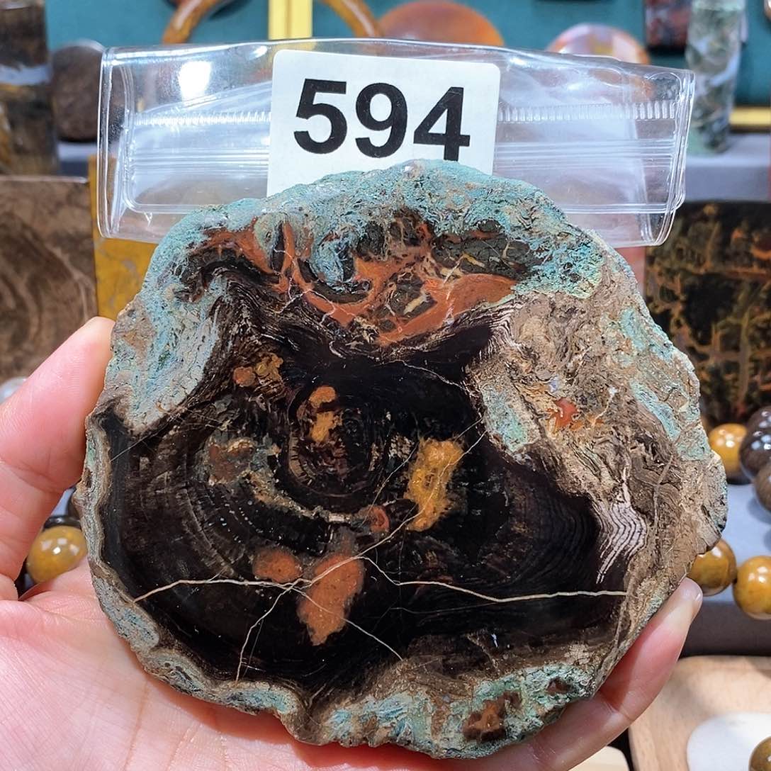 硅化玉天然北票硅化玉原石未镶嵌天然北票硅化玉原石