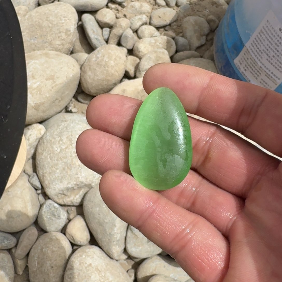 精品无镶嵌小吊坠