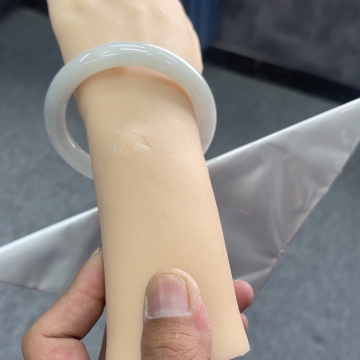 翡翠未镶嵌手镯未镶嵌翡翠