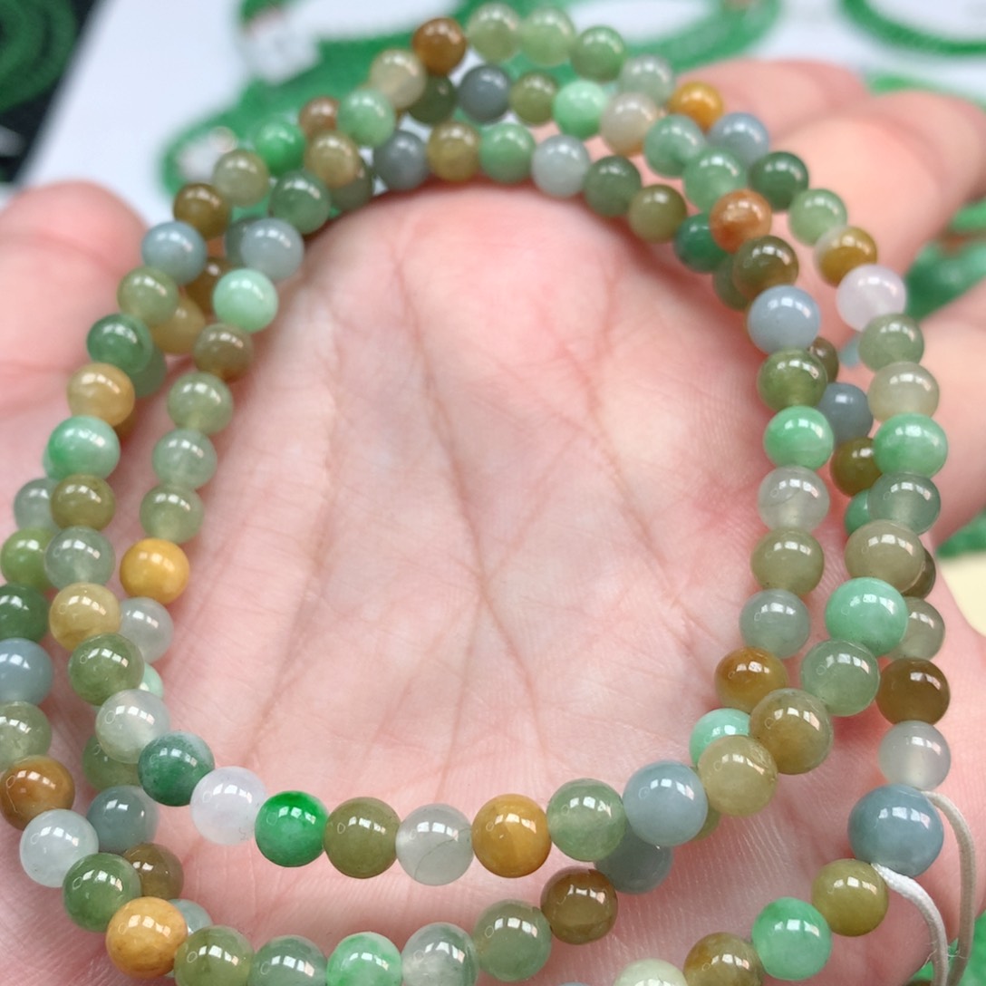 翡翠手链未镶嵌翡翠