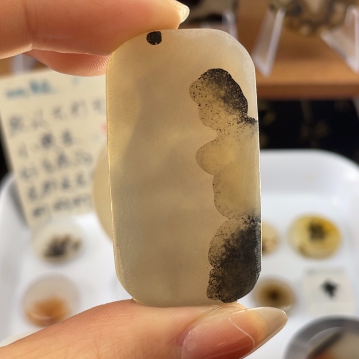 玛瑙/玉髓未镶嵌牌子