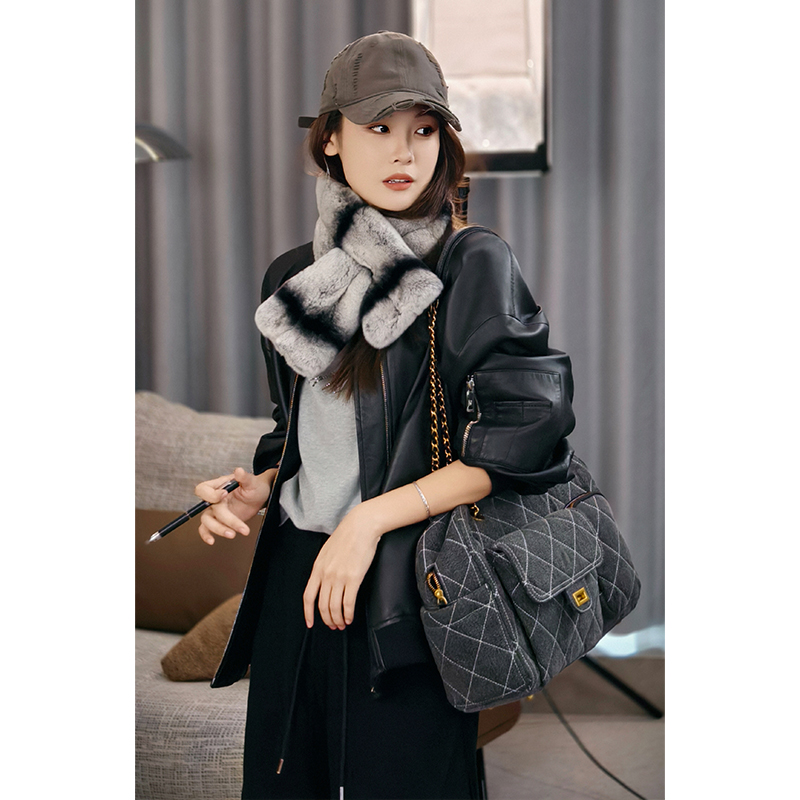 美洋MEIYANG 墨雪獭兔毛围脖 奢华贵气可调节撞色保暖围巾