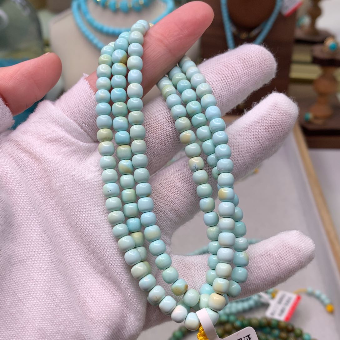 绿松石配饰未镶嵌