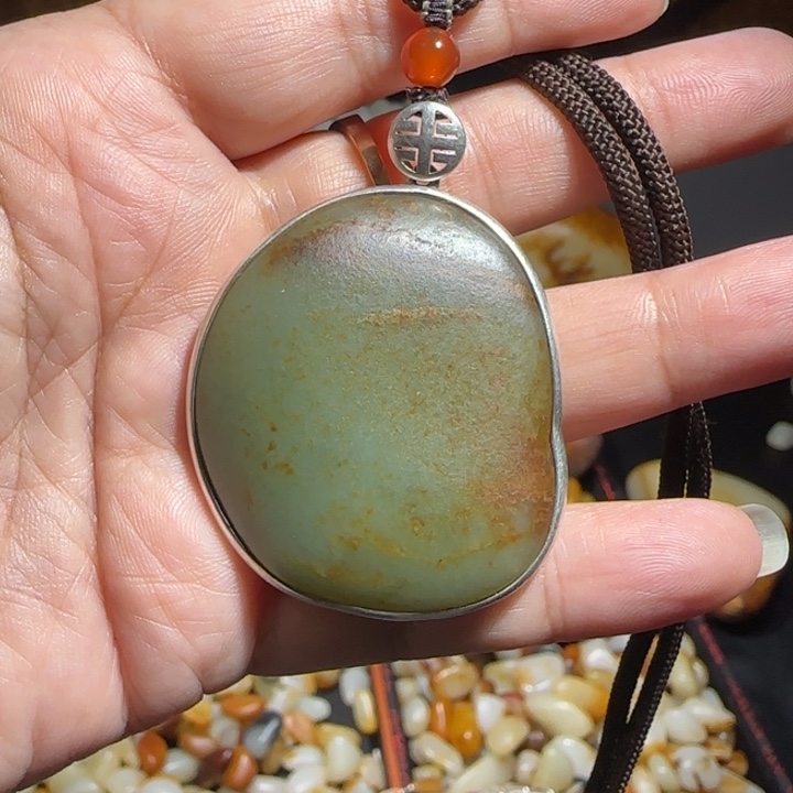 和田玉颈饰银S925镶嵌34.9克