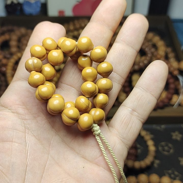 猴头核桃吊坠微瑕思屁桃