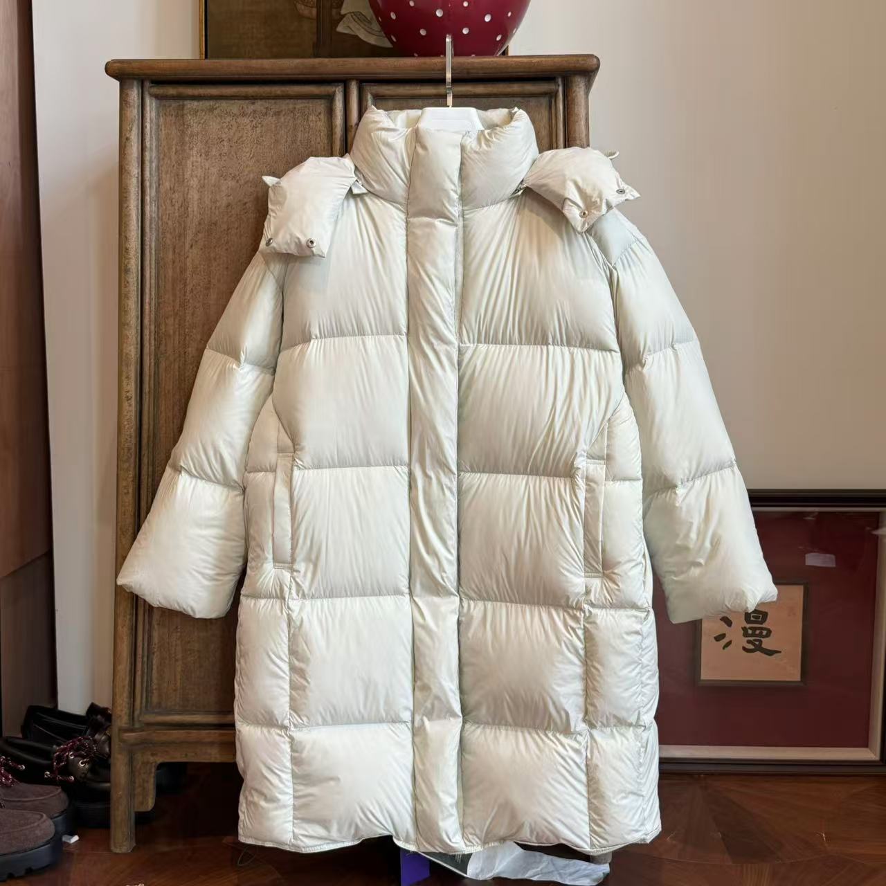 MYL 2024秋冬新品锦纶米白色鹅绒羽绒服连帽长袖休闲中长款外套