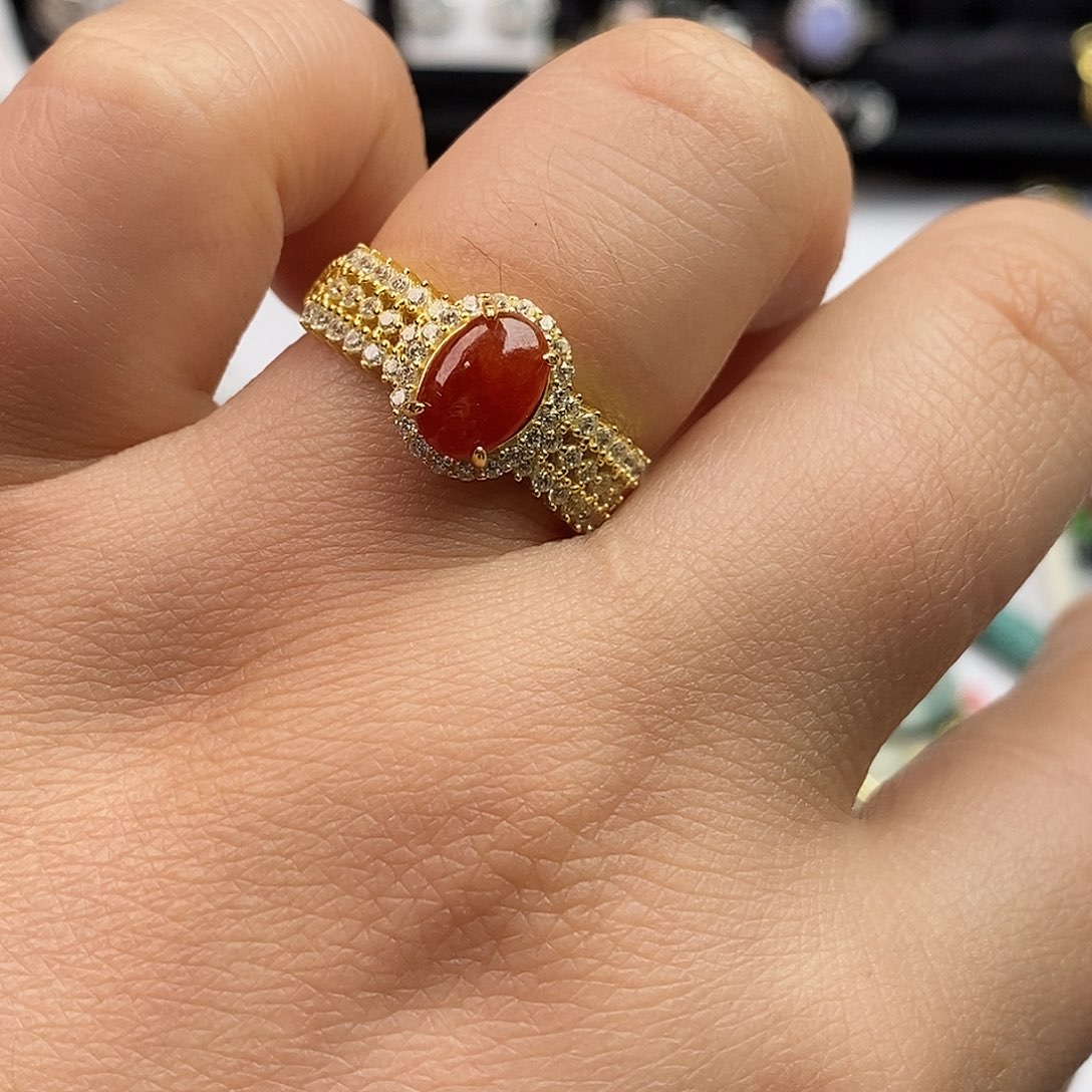 翡翠未镶嵌戒指翡翠