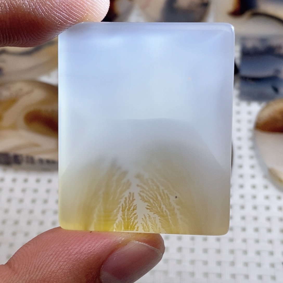 玛瑙/玉髓颈饰未镶嵌不**帝