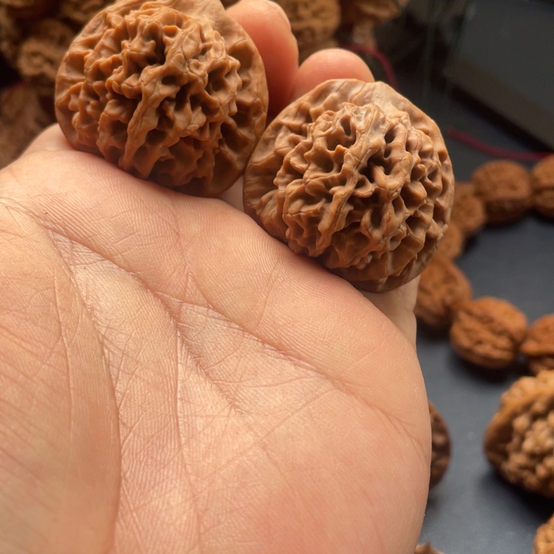 吊坠文玩核桃秦岭核桃