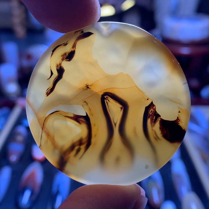 玛瑙/玉髓颈饰未镶嵌