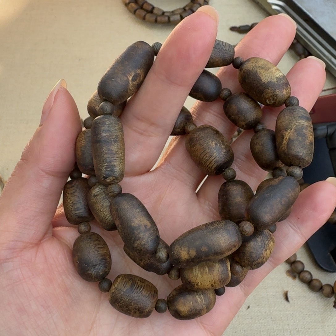 沉香手串绿奇楠单圈约1.1多样性发一条