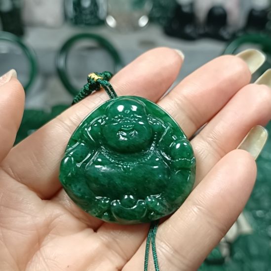 y***g独山玉未镶嵌佛公