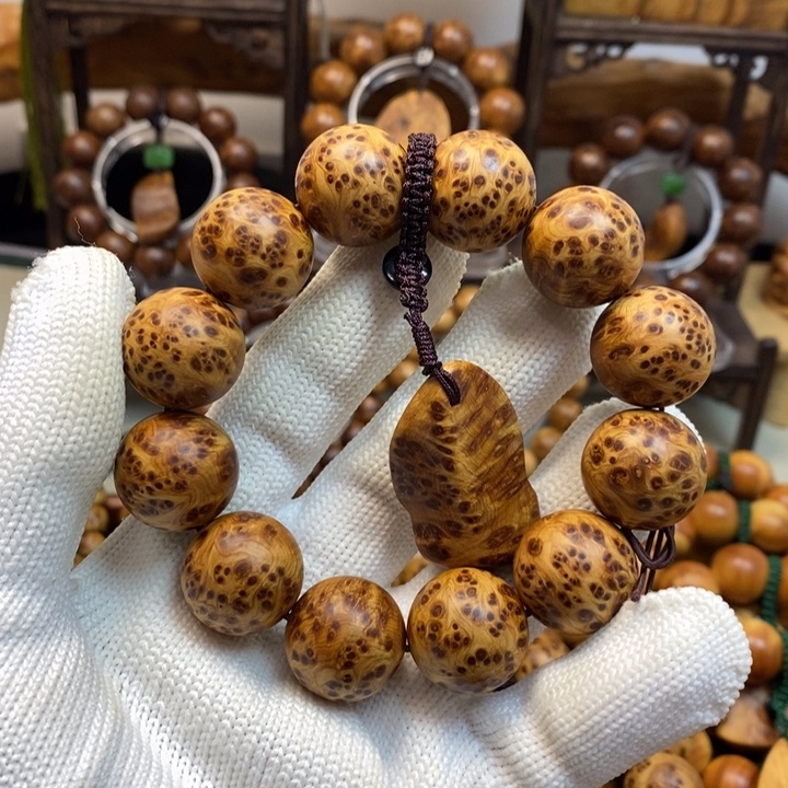 柏木6*6太行崖柏2.0陈化双面爆满芝麻点雀眼瘤