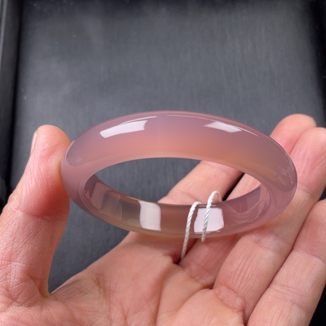 玛瑙/玉髓手镯未镶嵌53圈口