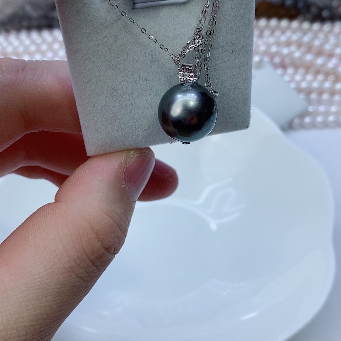 海水珍珠颈饰18K金镶嵌