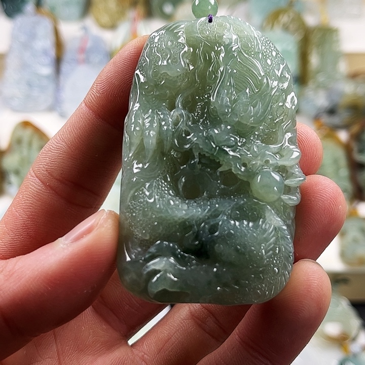 定制翡翠未镶嵌翡翠