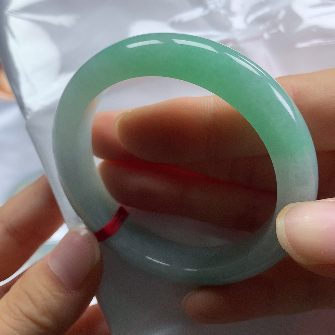 未镶嵌手镯翡翠翡翠