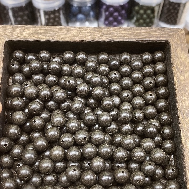 八宝凝香开窍香0.8到手120颗打底微瑕