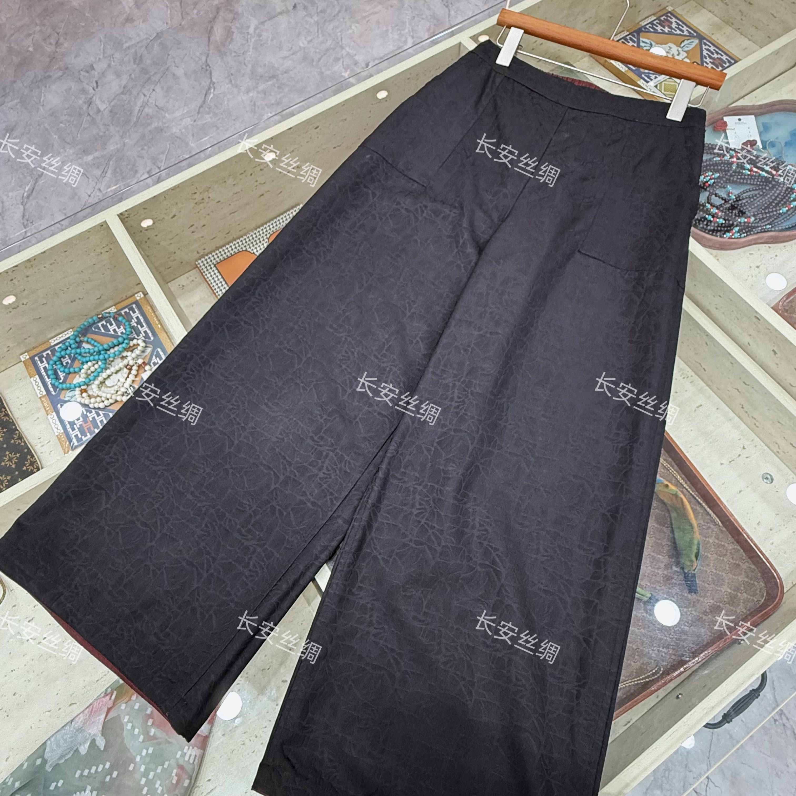【长安】双面双穿 中式国风龟裂纹宽松绸缎松紧腰阔腿裤FY481303
