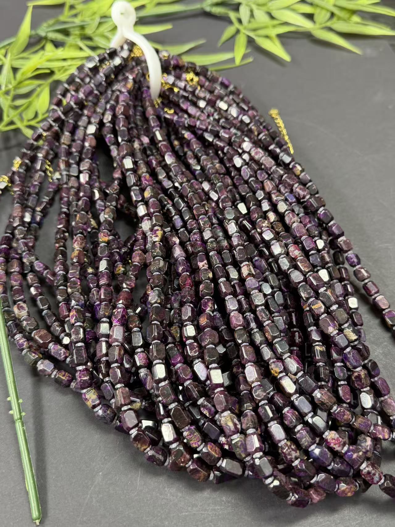 老四甄选 老料切面项链 多样性发其一