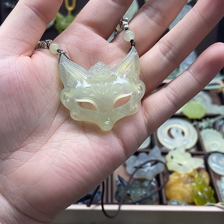 小***枫未镶嵌岫玉吊坠(赠链)