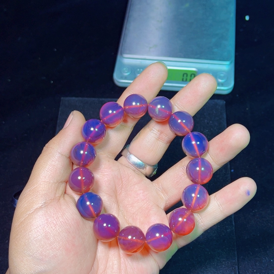 未镶嵌琥珀裸石琥珀